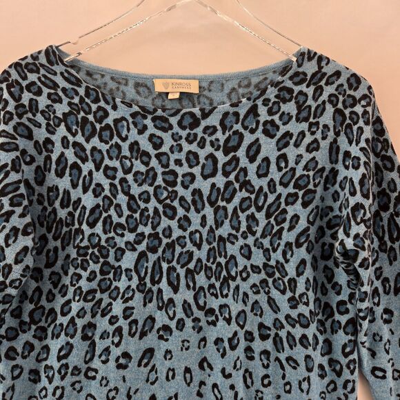 Kinross Cashmere Sweater Womens Small Blue Black Cheetah Animal Print 3/4 Sleeve - Picture 2 of 8